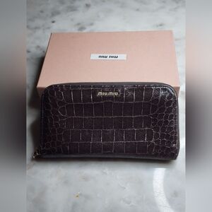 Miu Miu Dark Brown Croc-Embossed Wallet With Box